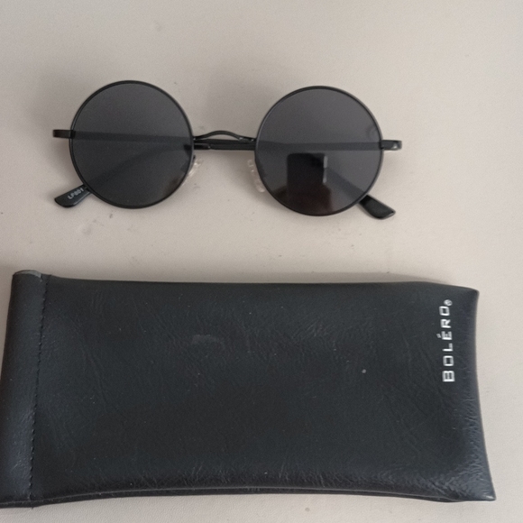 Bolero Black polarized round - Picture 1 of 3